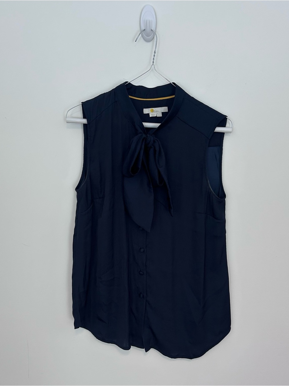 Boden Navy Sleeveless Bow-Tie Button Front Blouse